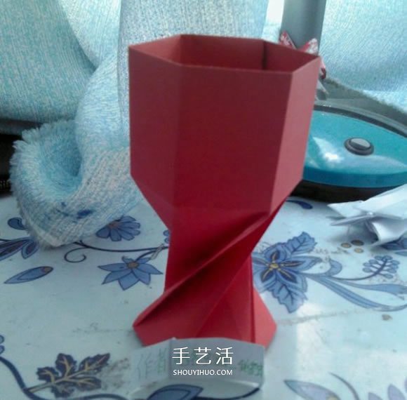 简单高脚杯的折法图解 折纸红酒杯的方法教程