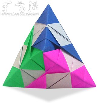 三角插原理组合制作金字塔的折纸教程