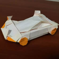 复杂立体跑车的折法 详细折纸跑车图解步骤