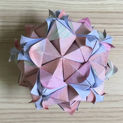 漂亮花球折纸教程步骤图解分享