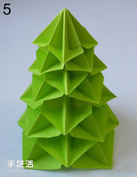 手工折纸圣诞树教程 简易圣诞树折纸图解