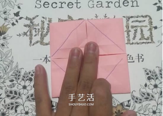 爱心相框怎么折图解 带心形四方相框的折法