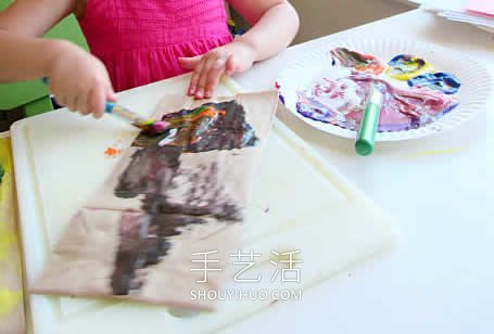 幼儿园纸袋手工制作水母的做法教程