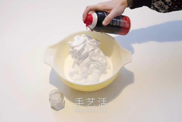 如何制作假雪？自制雪的方法