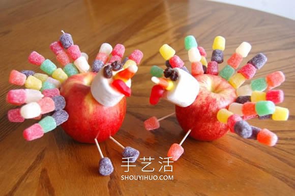 儿童手工制作感恩节糖果火鸡的做法教程