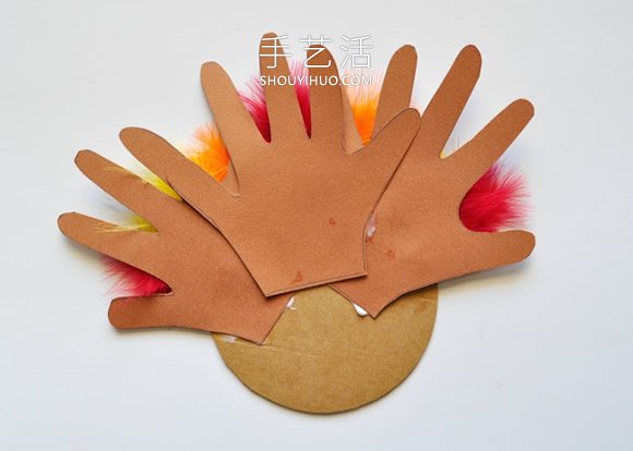 幼儿园手工制作感恩节卡纸火鸡的做法教程