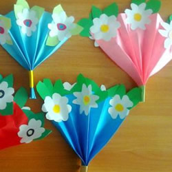 教师节或母亲节学着做 手工制作漂亮的纸花束