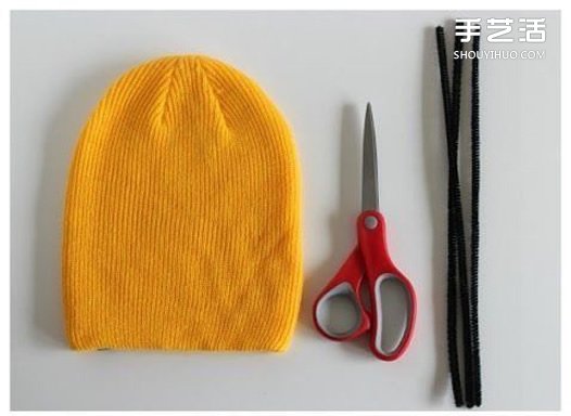 小黄人帽子手工制作 简单自制小黄人帽子图解