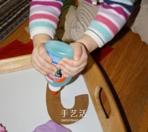 圣诞节拐杖糖手工制作 幼儿做拐杖糖挂饰方法