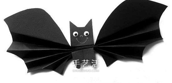 卡纸做小蝙蝠的教程 万圣节简单蝙蝠装饰DIY