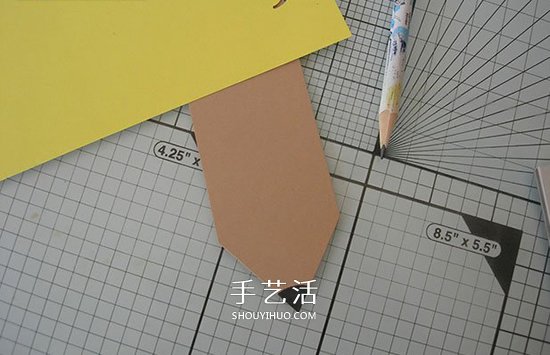 教师节小礼物的制作 卡纸做可爱的铅笔书签