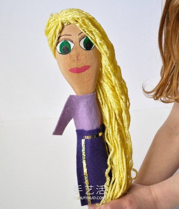 木勺子手工制作女孩娃娃的做法教程