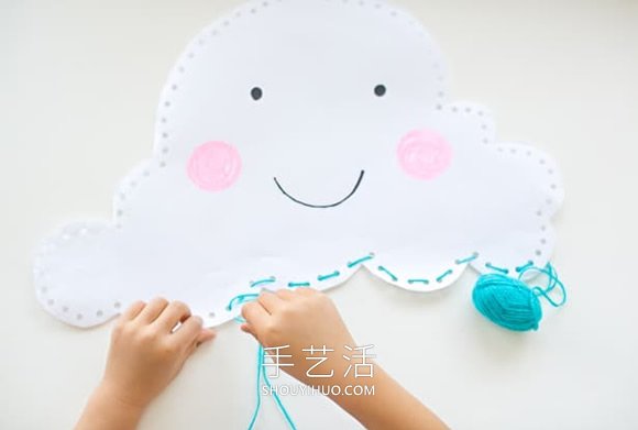 幼儿手工制作可爱纸云朵枕头的做法教程