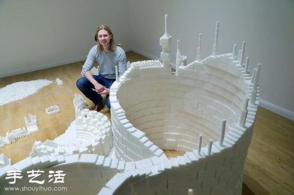 50多万颗方糖DIY幻想中的未来城市模型