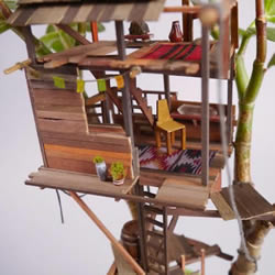 迷你树屋模型图片 在盆栽上搭造出小小世界