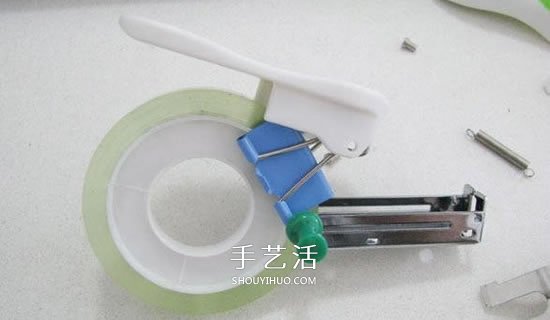 办公用品手工制作摩托车模型的方法图解