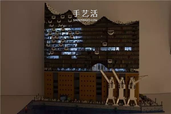 乐高玩出这种境界！上万块积木搭建的乐高模型
