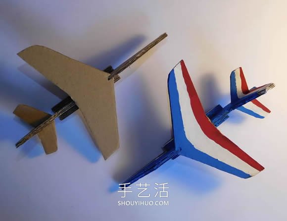 硬纸板手工制作阿尔法喷气机的做法视频