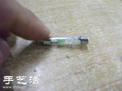 汽车专用试灯制作方法