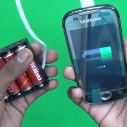 自制手机充电宝的教程 手机充电器DIY图解步骤