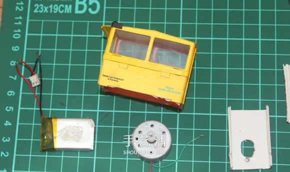 自制遥控火车的教程 遥控火车头模型DIY制作