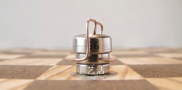 微型磁铁电机DIY 放上铜线就能悬空旋转！