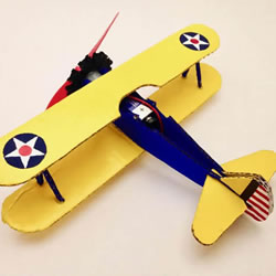 DIY电动空中旋转飞机玩具的方法