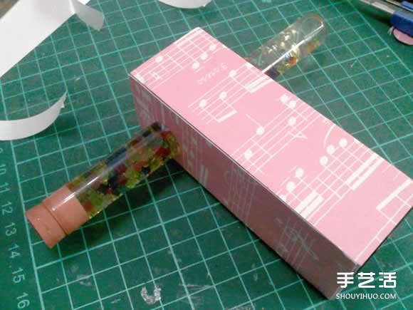 万花筒制作方法过程 手工万花筒制作图解