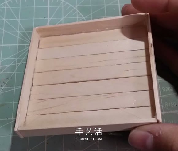 瞅瞅教你做：用细铁丝制作漂亮的大树装饰品