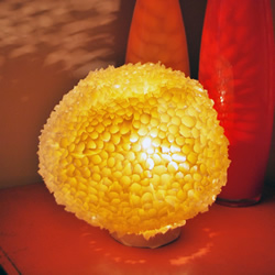 海绵纸手工制作美蜂窝灯罩台灯的方法教程