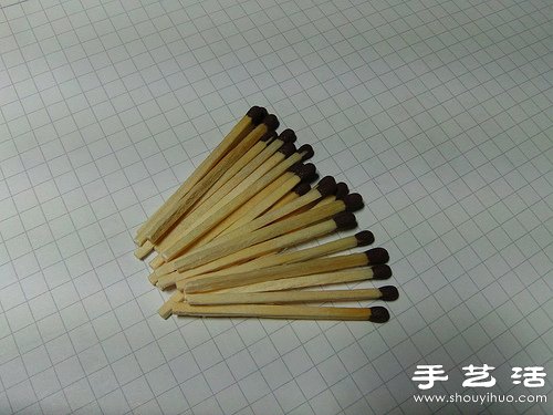 笔管+火柴 自制会飞行的迷你火箭/火箭弹