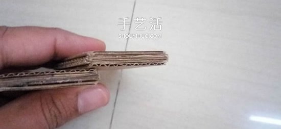 自制简易汽车电梯玩具的制作方法教程