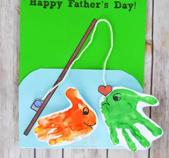 手掌印画小鱼 创意父亲节钓鱼贺卡的制作方法