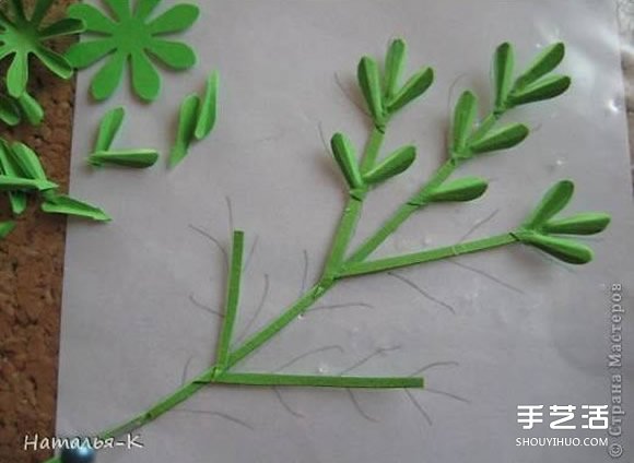 手工菊花制作方法过程 卡纸菊花的做法图解