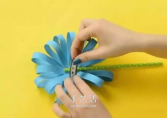 重阳节儿童小手工 漂亮又可爱卡纸菊花的做法