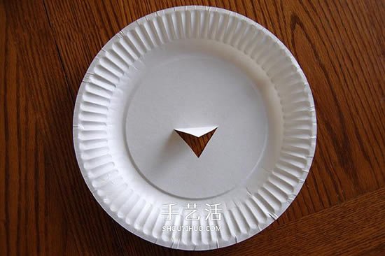 感恩节的废物利用小制作 用纸餐盘做漂亮火鸡