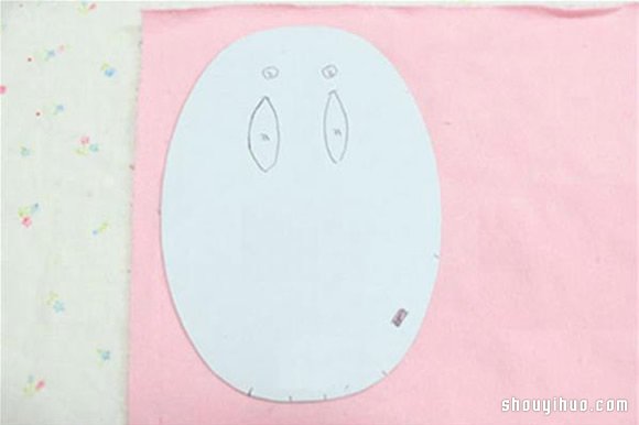 可爱粉红布艺兔子不织布手工制作图解教程