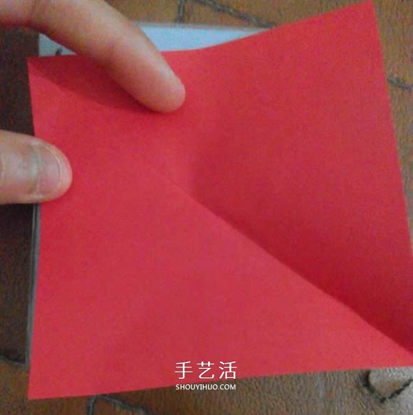 怎么折纸兔子鞋的过程 手工兔子鞋子的折法