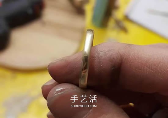 黄铜配件手工制作宝石戒指的方法