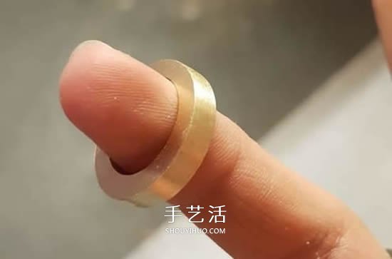 黄铜配件手工制作宝石戒指的方法