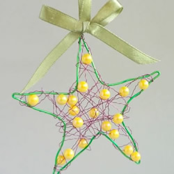 金属丝手工制作圣诞星挂饰的做法图解