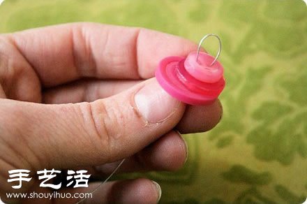 漂亮钮扣花束制作 DIY钮扣手捧花方法