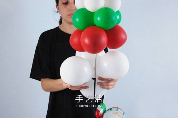 气球做圣诞树的方法 自制气球圣诞树手工制作