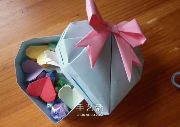 带盖子爱心盒子的折法 情人节爱心盒子折纸