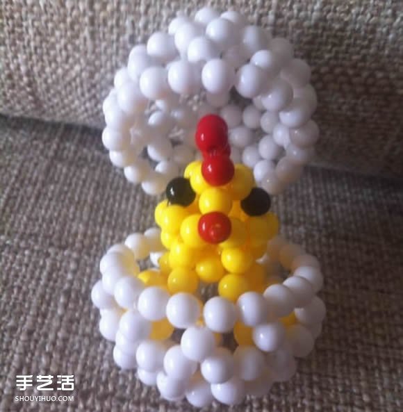 串珠手工艺品制作教程：孵化的小鸡