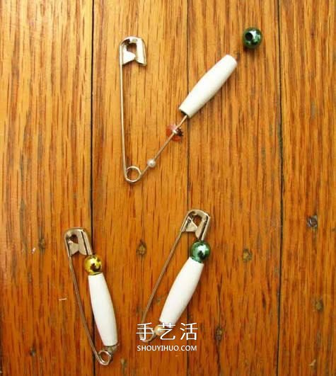 DIY串珠花篮的方法图解 别针串珠花篮的做法