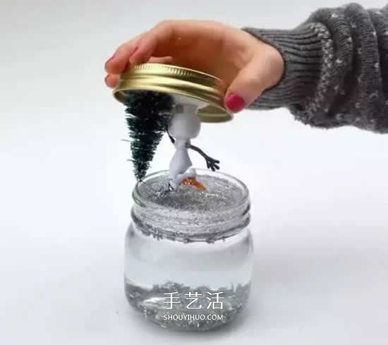 自己动手做圣诞节礼物 玻璃罐制作漂亮装饰品